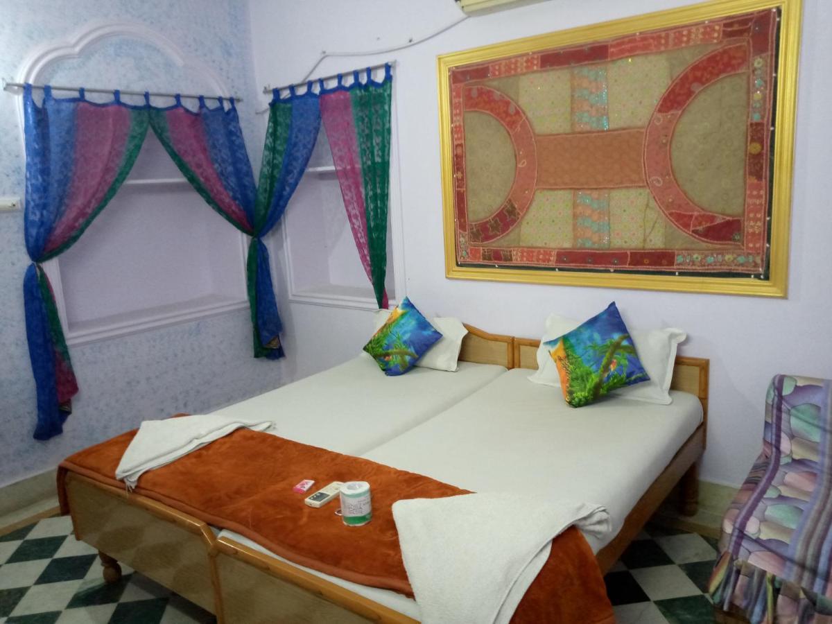 Ratan Hostel Jaisalmer Extérieur photo