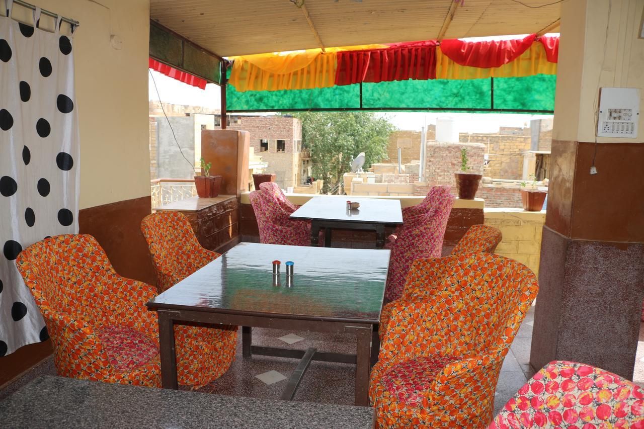 Ratan Hostel Jaisalmer Extérieur photo